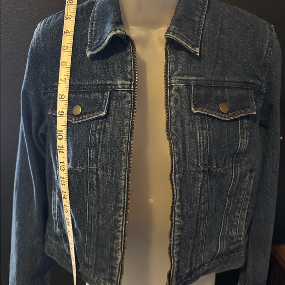 Banana Republic Cream Faux Fur Lined Denim Jacket. Ladies sized small. - Picture 13 of 13